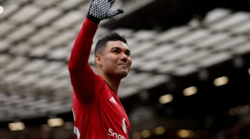 صفقة بـ 100 مليون.. مانشستر يونايتد يحدد بديل كاسيميرو في الدوري الإنجليزي